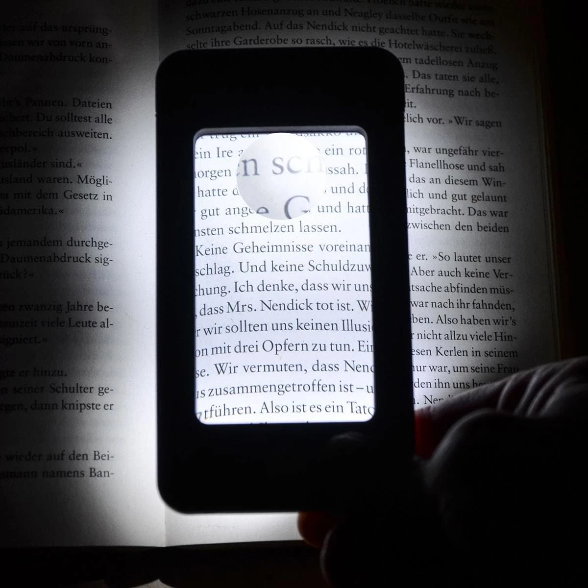 Lesehilfe Lupe In Handy-Optik 4 LEDs Inklusiv Stabiler Hülle – Bild 2